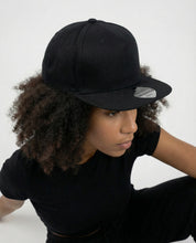 Cap 5 "Snapback"