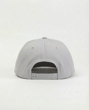 Cap 5 "Snapback"